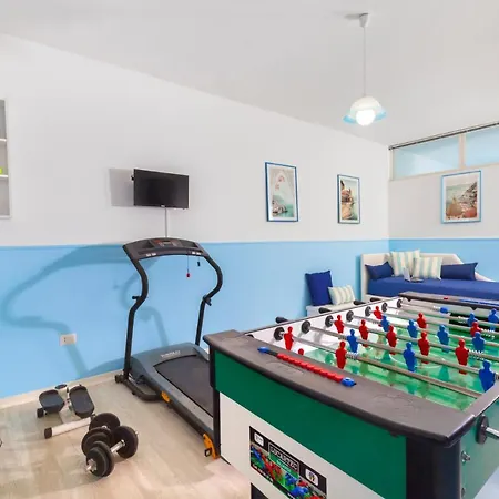 Villa Estate4home - Luisa Play&pool SantʼAgata sui Due Golfi