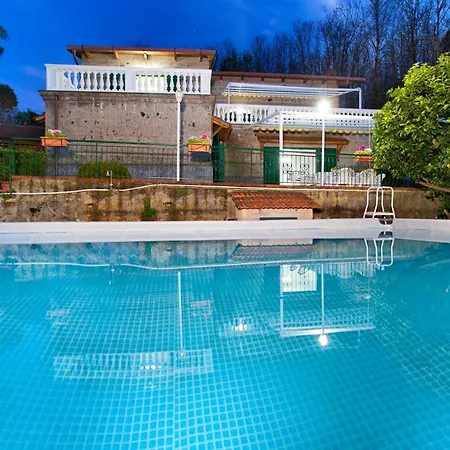 Estate4home - Luisa Play&pool Villa *