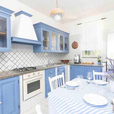 Estate4home - Luisa Play&pool